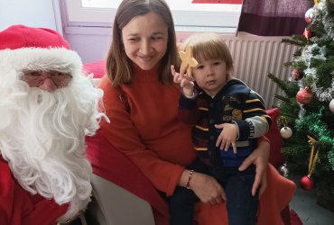 SPECTACLES DE NOËL DANS LES CRÈCHES